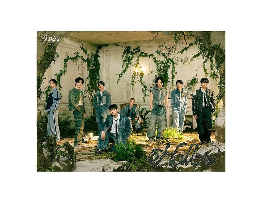 HOLLOW (ver. A)- Stray Kids (ALBUM - CD)