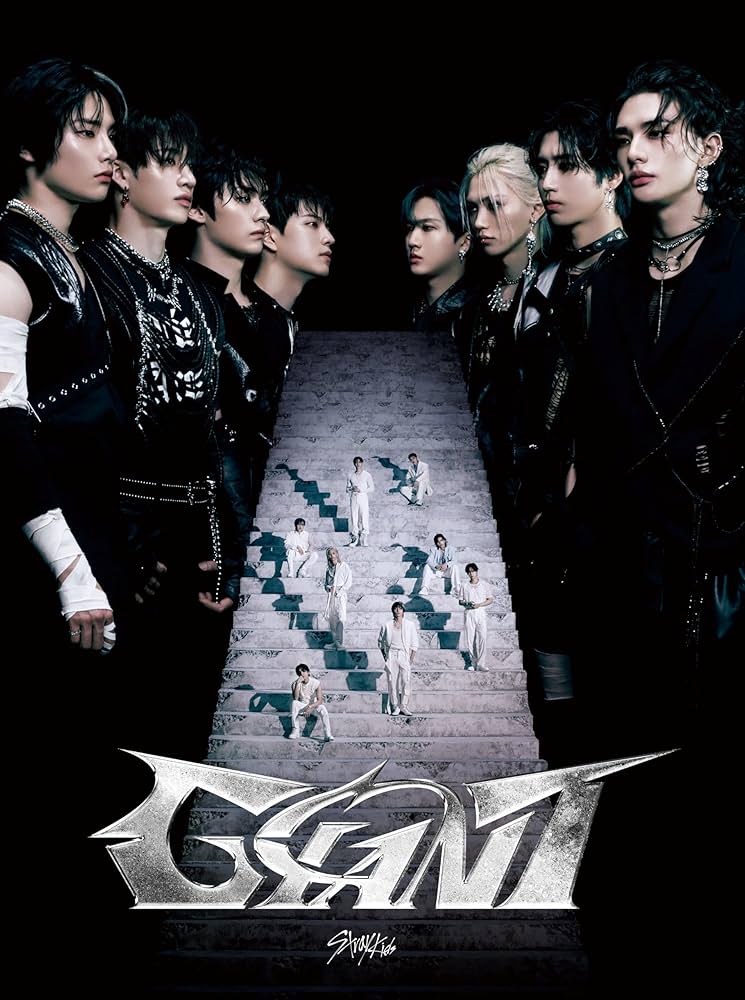 GIANT (blu-ray ver.) - Stray Kids (ALBUM - CD)